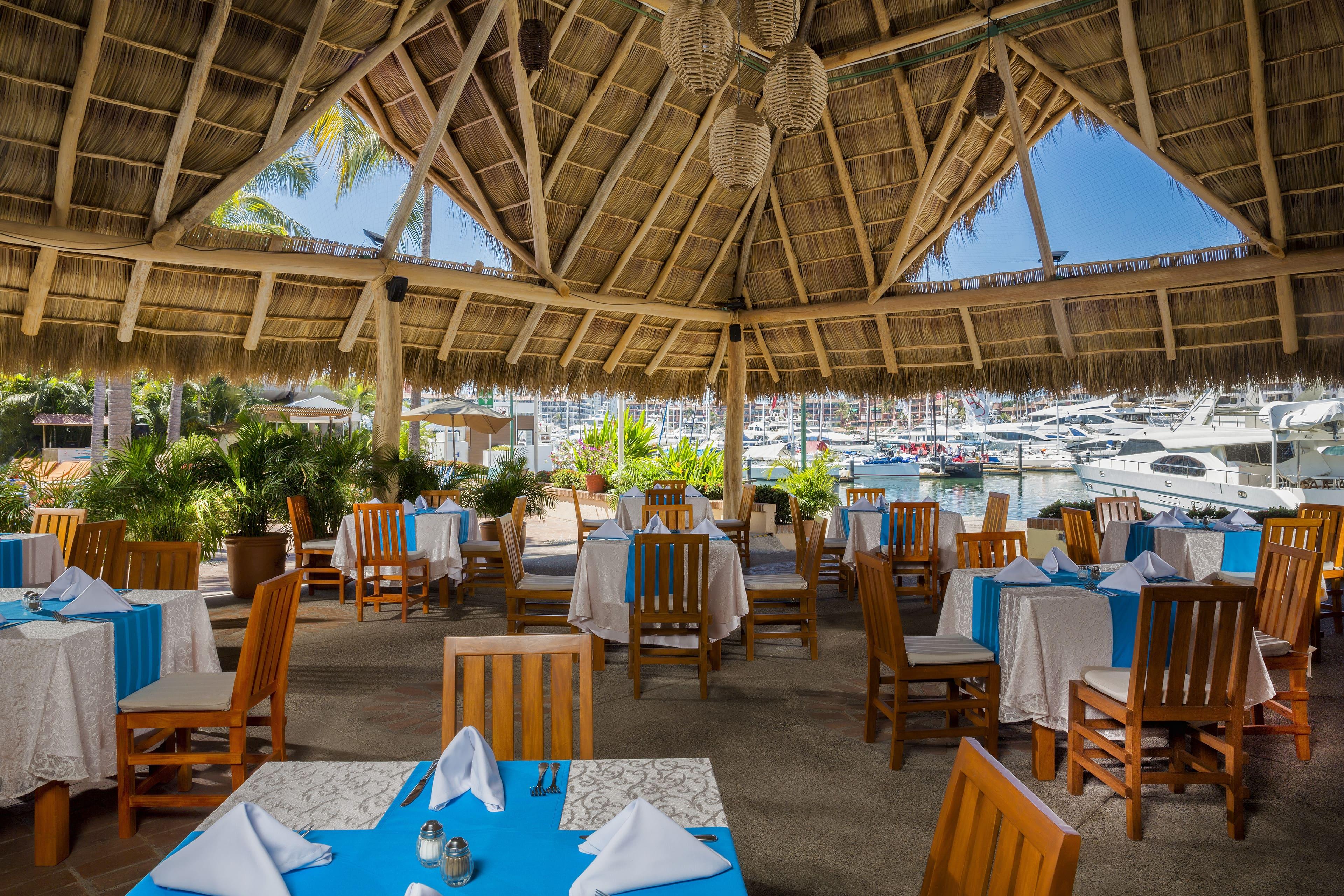 Flamingo Vallarta Hotel & Marina Пуерто Валярта Екстериор снимка