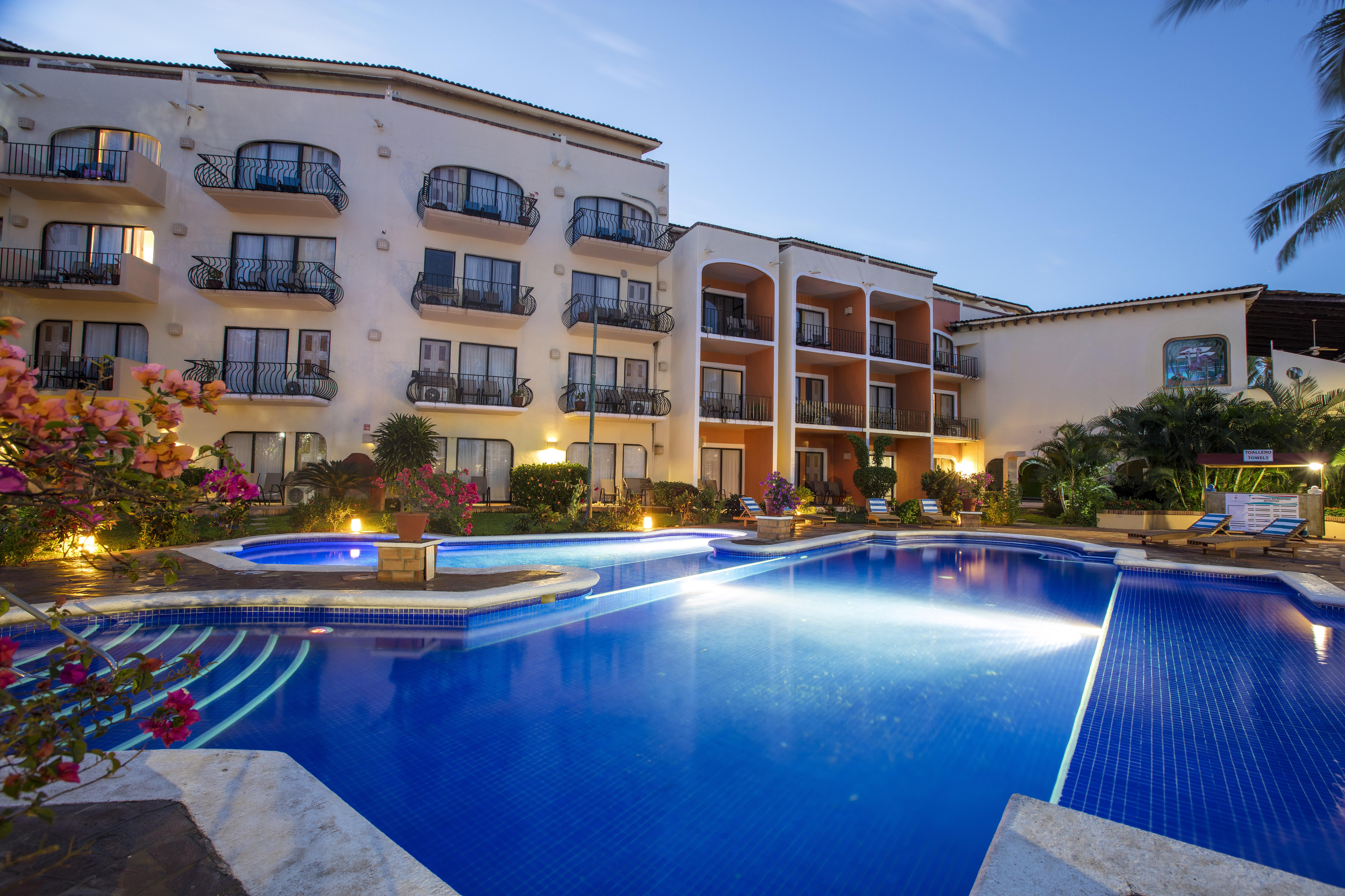 Flamingo Vallarta Hotel & Marina Пуерто Валярта Екстериор снимка
