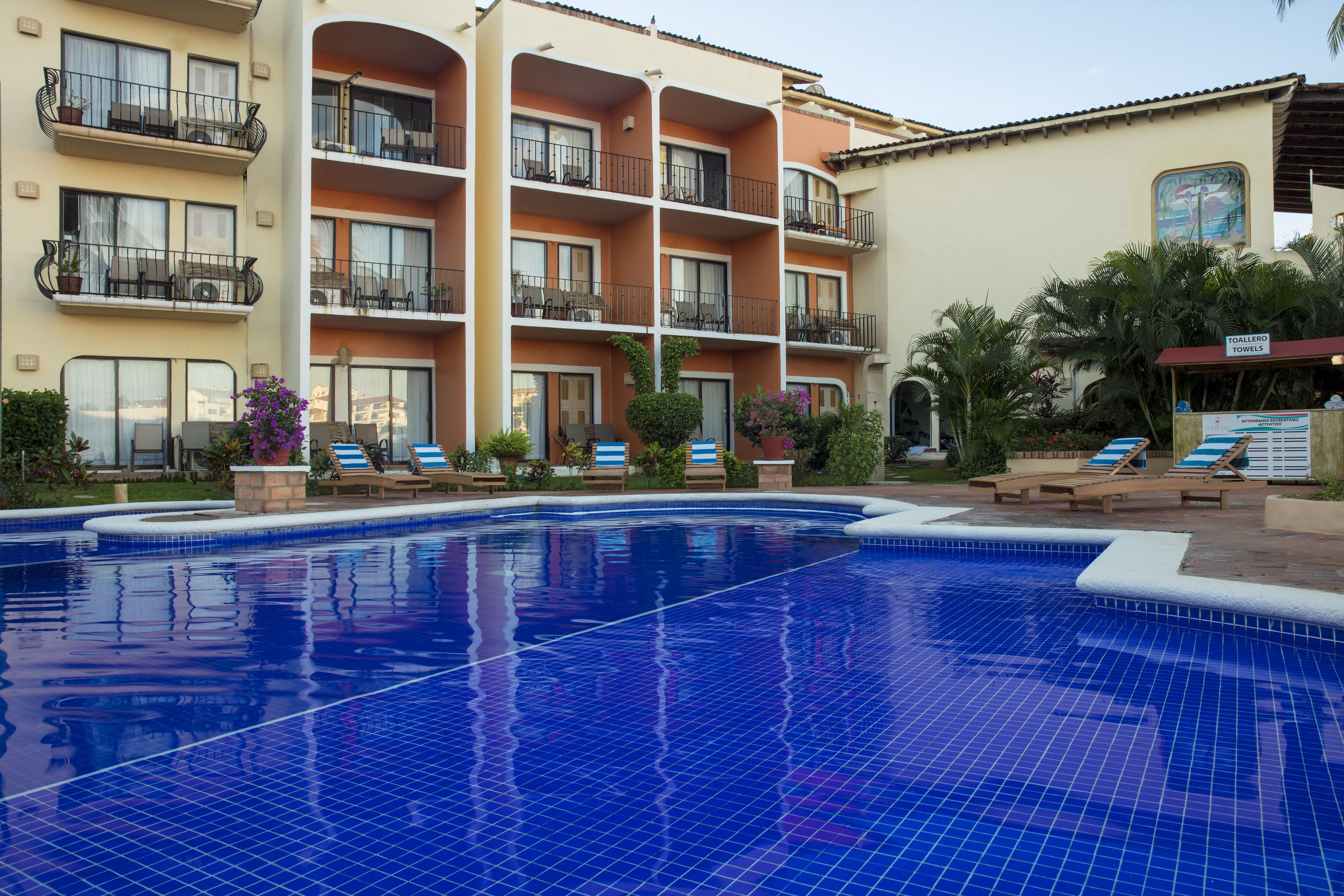 Flamingo Vallarta Hotel & Marina Пуерто Валярта Екстериор снимка